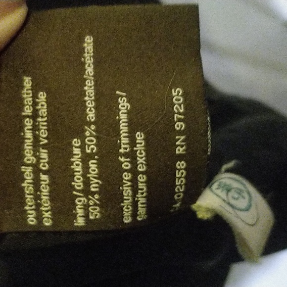 Danier Leather Medium Jacket - Picture 10 of 10